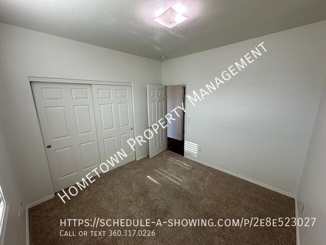 Building Photo - 8349 Sweetbrier Loop SE