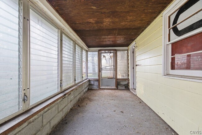 Building Photo - 7310 Oswego Rd