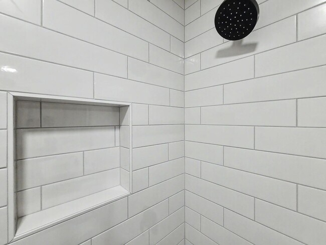 Building Photo - 3538 S Hudson St