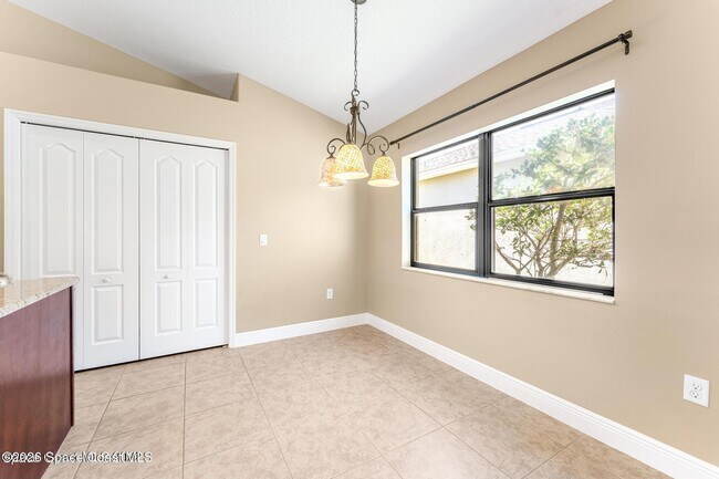 Building Photo - 3084 Constellation Dr