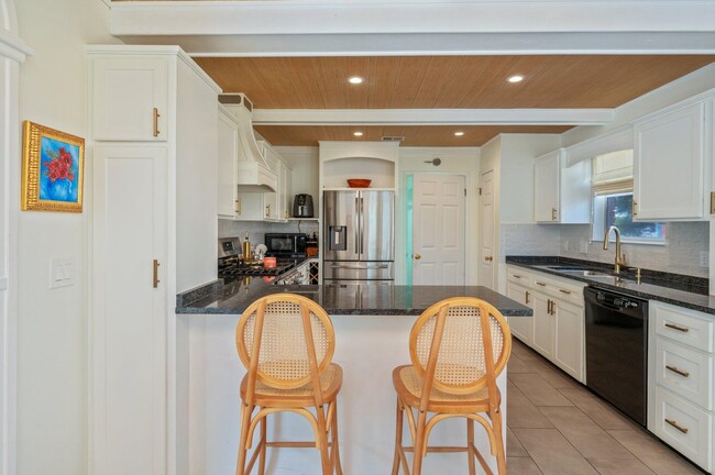Building Photo - 4522 Parkwood Ln