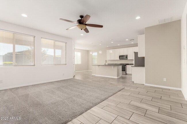 Building Photo - 2169 W Madisen Marie Ave