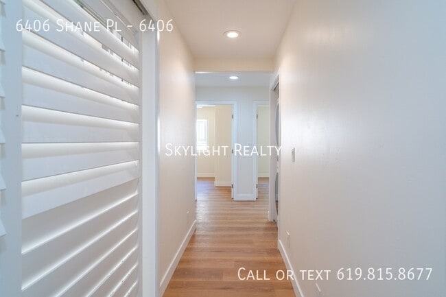 Building Photo - 6406 Shane Pl