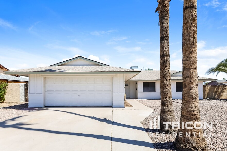 Primary Photo - 3310 W Acoma Dr