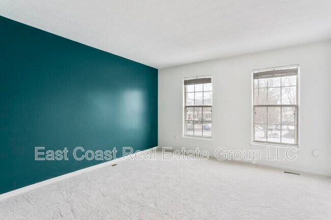 Building Photo - 5257 Earles Ct