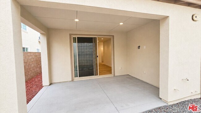 Building Photo - 6972 Calla Lily Dr