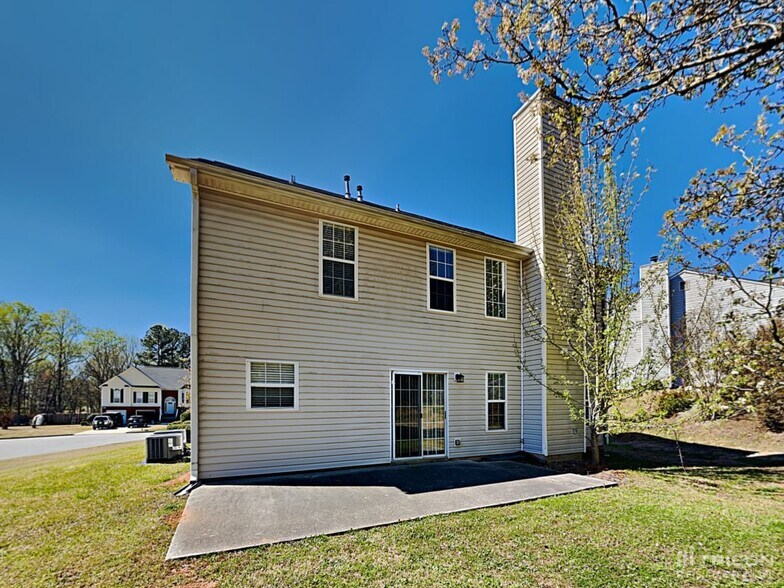 Building Photo - 156 Hillcrest Ct