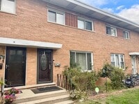 Building Photo - 20 N Albert St