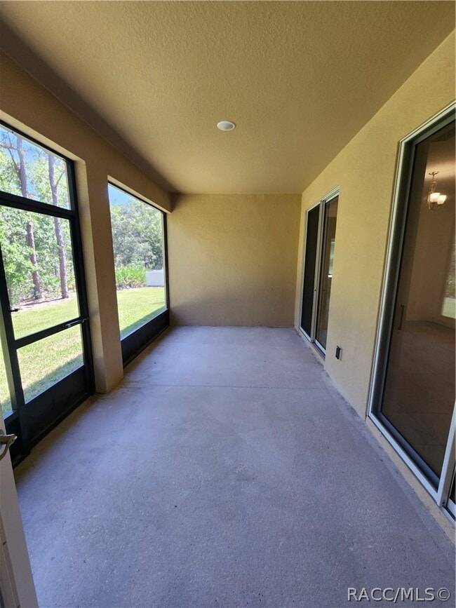 Building Photo - 88 Linder Dr