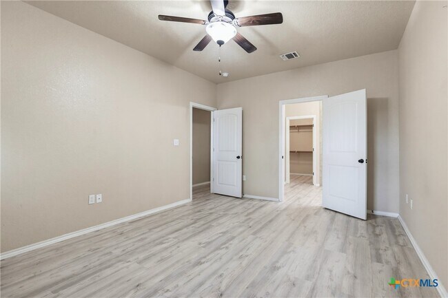 Building Photo - 1014 Tripp Ln