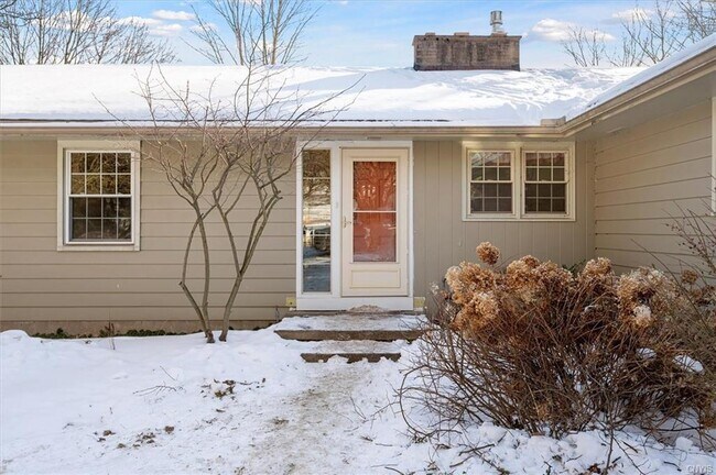 Building Photo - 3806 Harding Rd