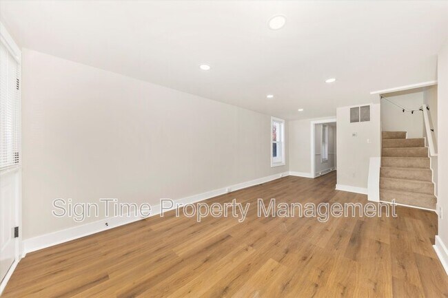 Building Photo - 152 E South St