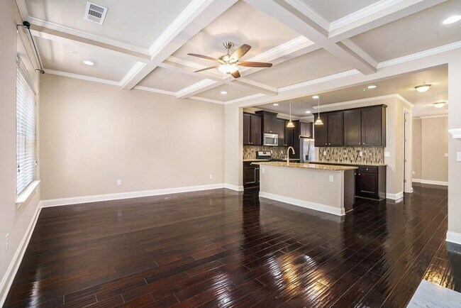 Building Photo - 612 Luckett Ct