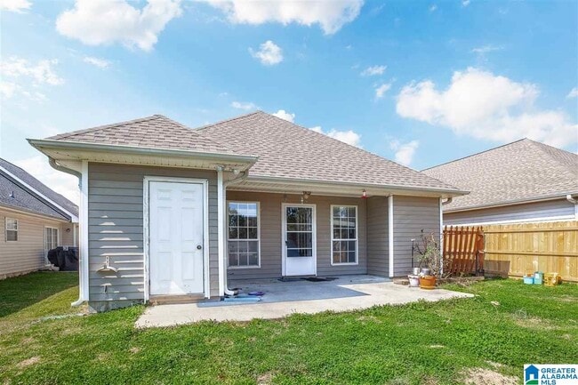 Building Photo - 316 Camden Cove Cir