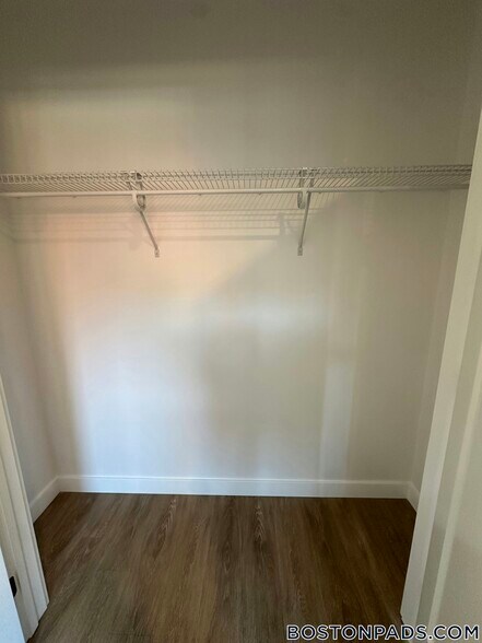 Building Photo - 199 Gardner St