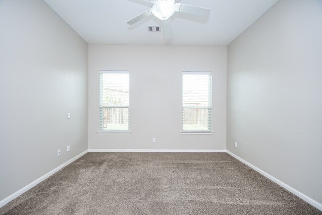 Building Photo - 19014 Walbrook Meadows Ln