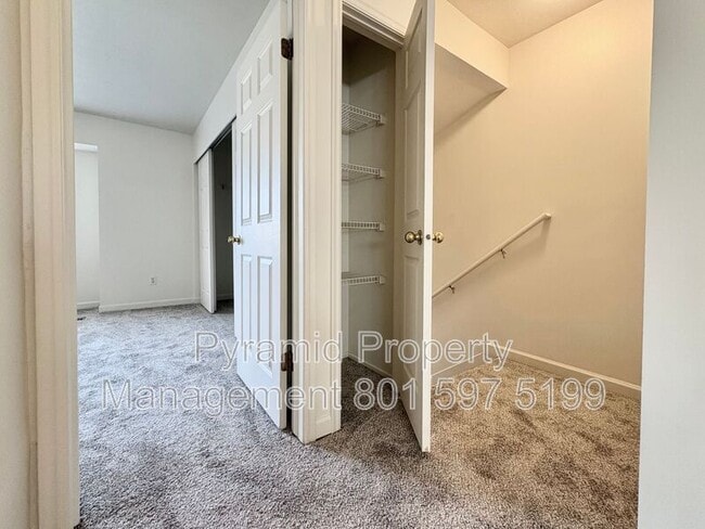 Building Photo - 4521 Bella Verde Ct