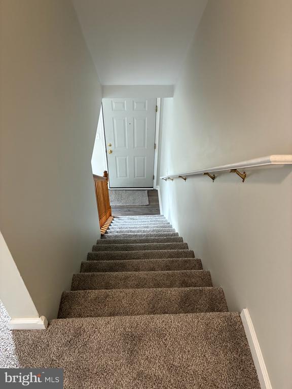 Building Photo - 950 Concord St