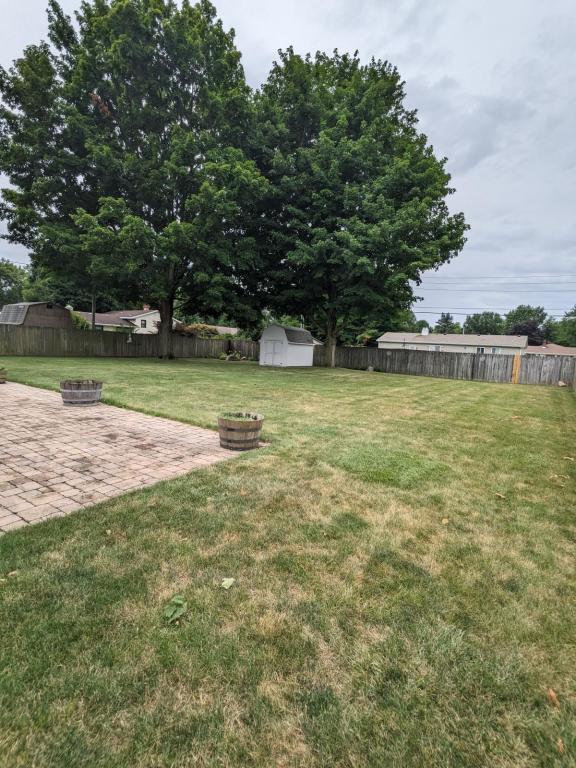 Building Photo - 3515 Melody Ln E