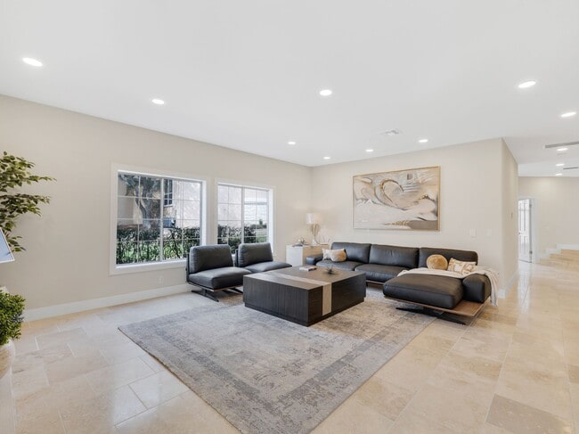 Building Photo - 5 Kings Heath