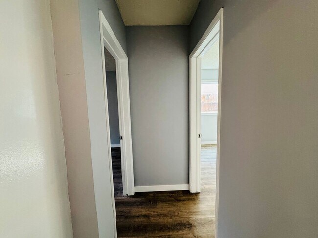 Building Photo - 1230 W 144th St