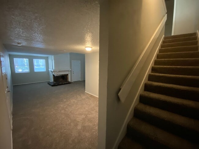 Primary Photo - Charming Split-Level First-Floor Unit with...