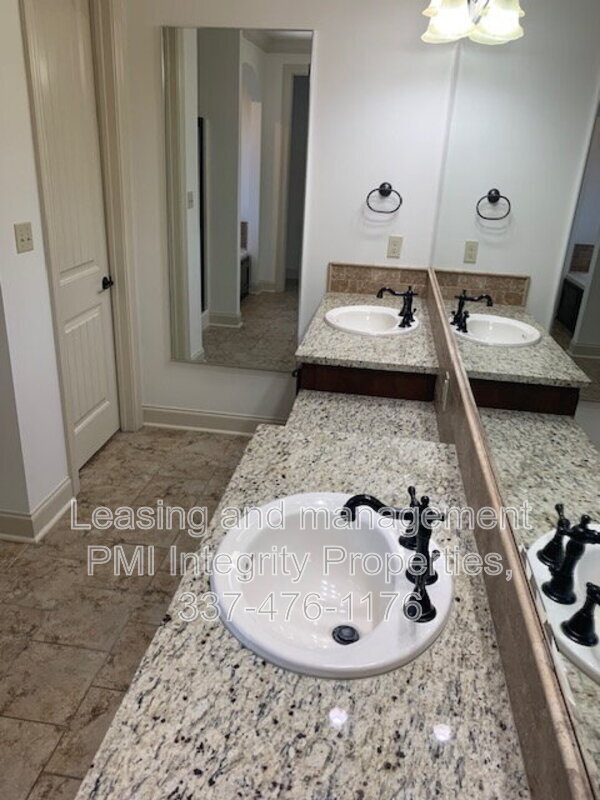 Building Photo - 405 Copper Ridge Dr