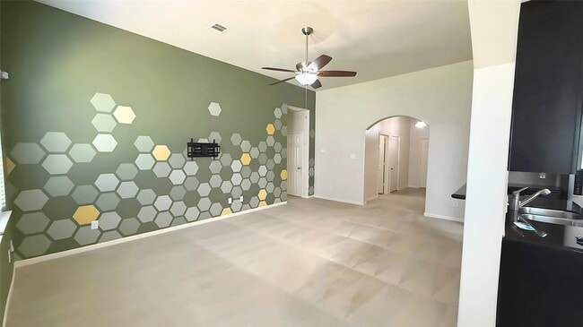 Building Photo - 15110 Sierra Ridge Dr