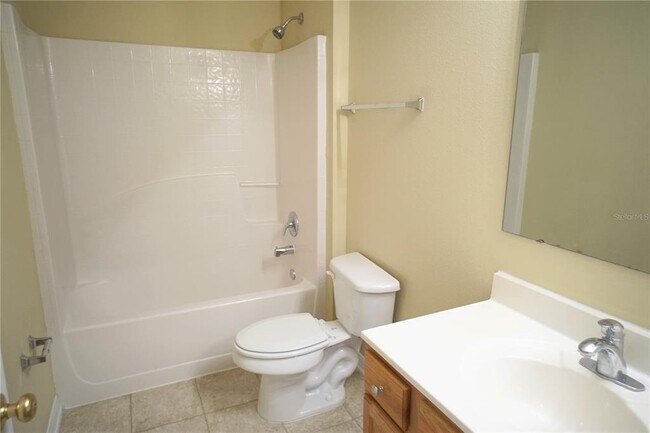 Building Photo - 10427 River Bream Dr