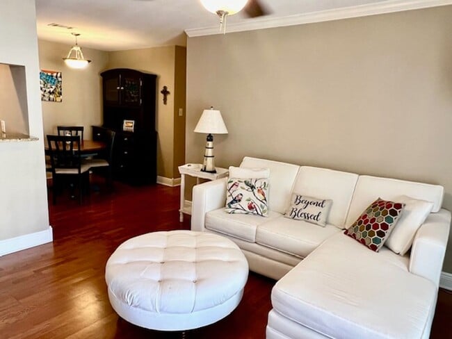 Building Photo - Waterfront Fully Furnished Condo!