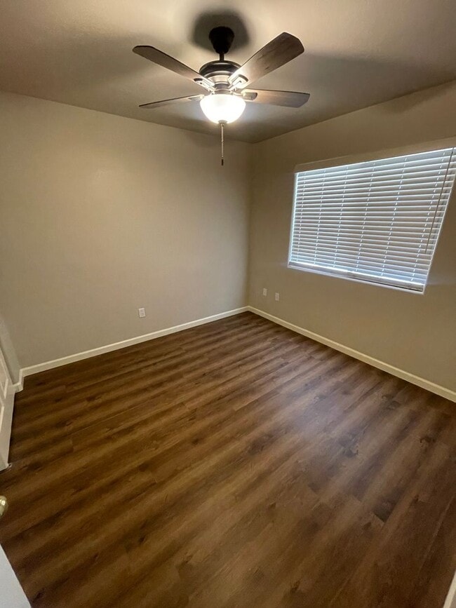 Building Photo - Gorgeous 3 Bedroom / 2 Bathroom Home in Las Colinas