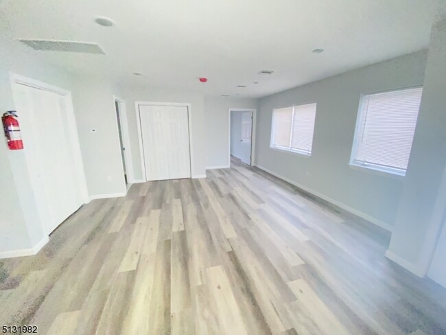 Building Photo - 78 12th Ave