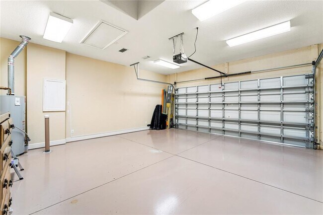 Building Photo - 1308 Thornapple Dr