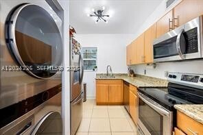 Building Photo - 9745 E Bay Harbor Dr