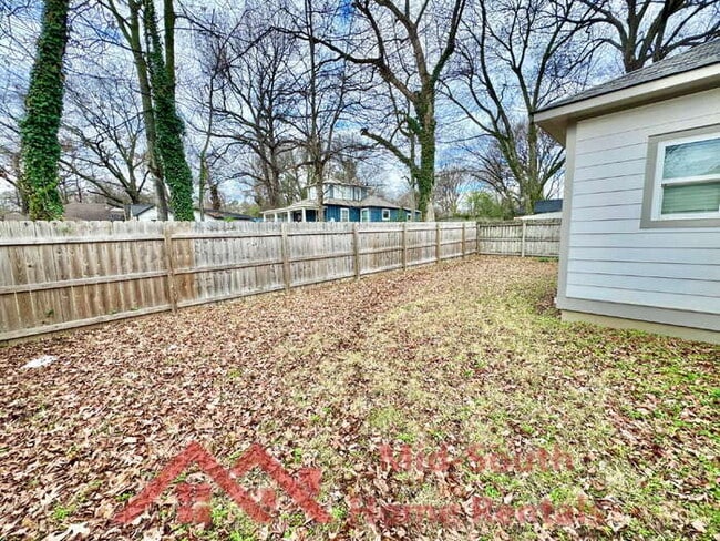 Building Photo - 441 Josephine St