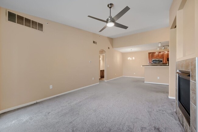 Building Photo - 3155 Blue Sky Cir