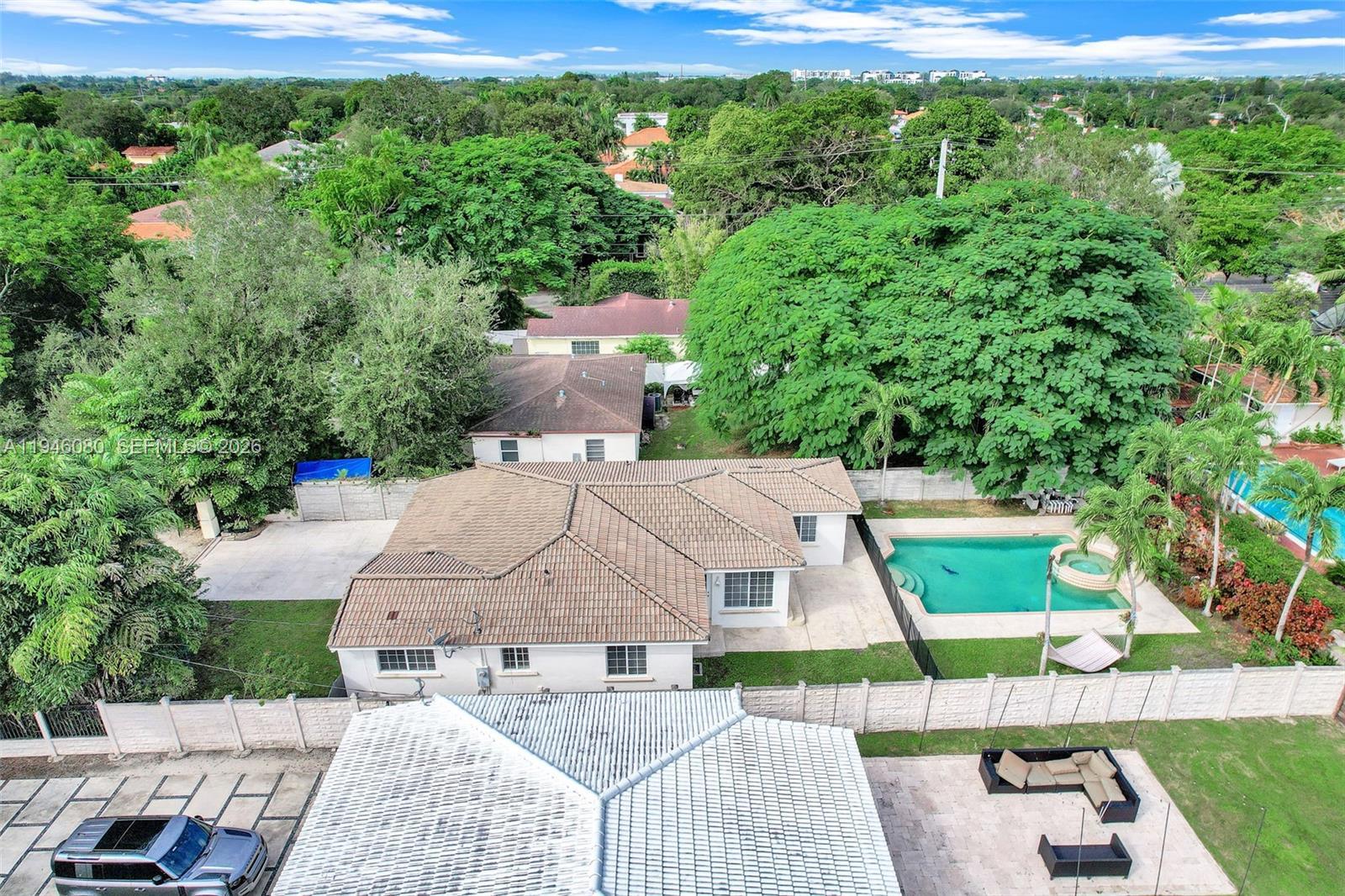 Building Photo - 5781 SW 25th St