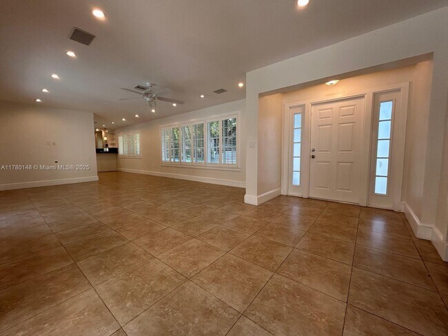 Building Photo - 7790 SW 127th St