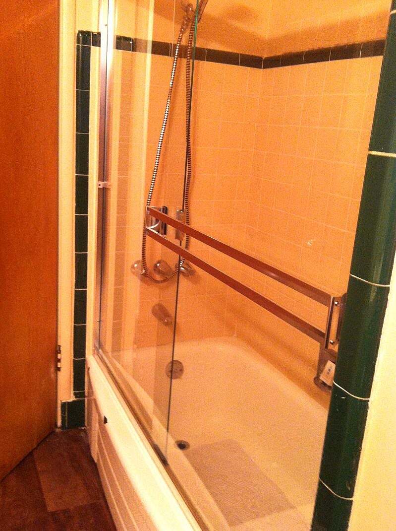 Building Photo - 3314 Treehaven Dr