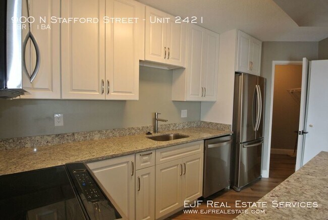 Building Photo - 900 N Stafford St