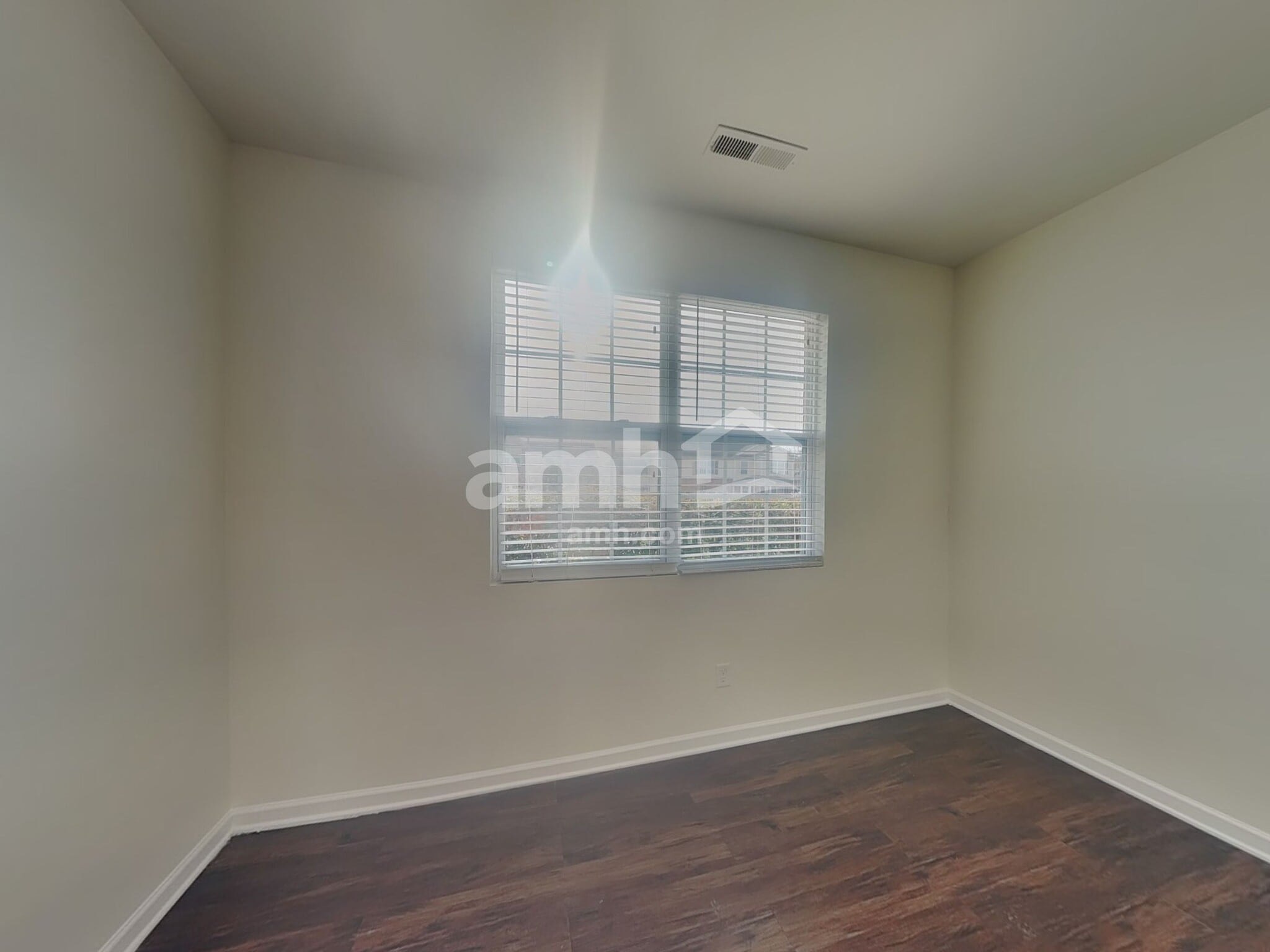 Building Photo - 1026 Skillbeck Rd