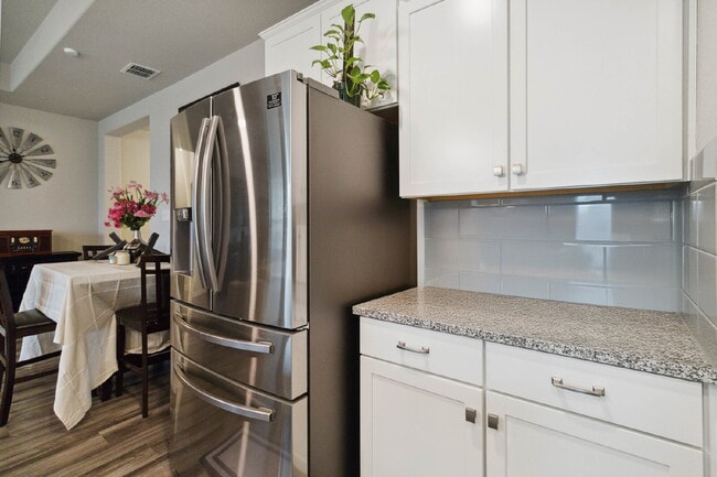 Building Photo - Beautiful single-story home in the sought-...