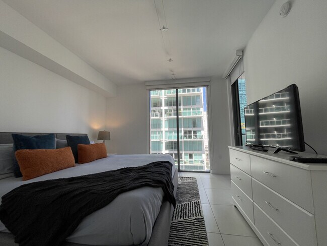 Building Photo - 2001 S Biscayne Blvd