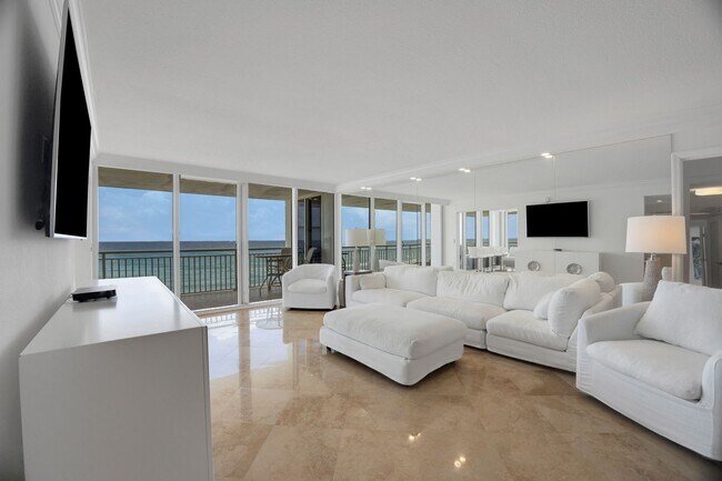 Building Photo - 3546 S Ocean Blvd