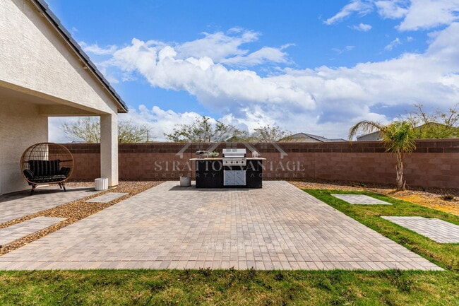 Building Photo - 36728 N Alderney Ct