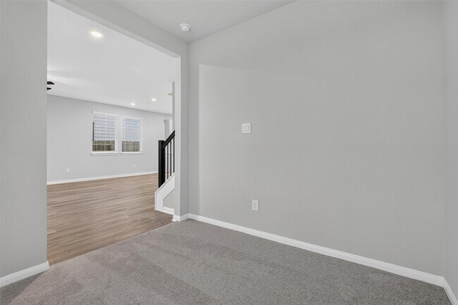 Building Photo - 6427 Prospect Oaks Pkwy