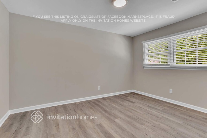 Building Photo - 2182 Ridgewood Ct