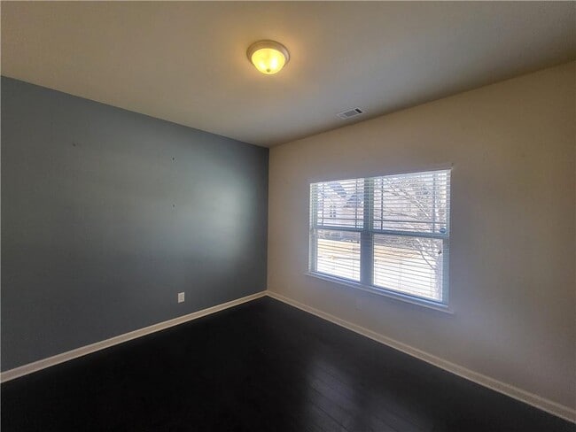 Building Photo - 5735 Riverside Bay