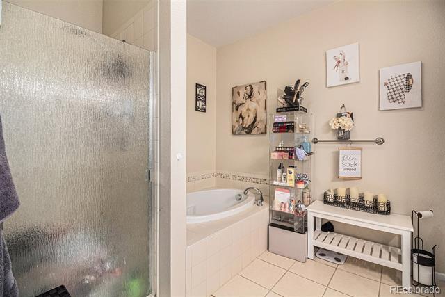 Building Photo - 10818 Cimarron St