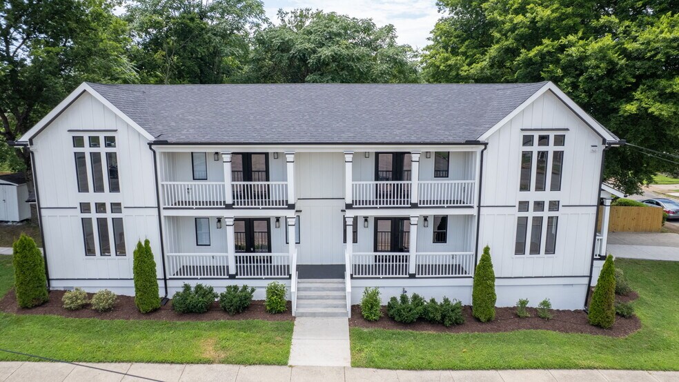 Primary Photo - 2701 Eden St